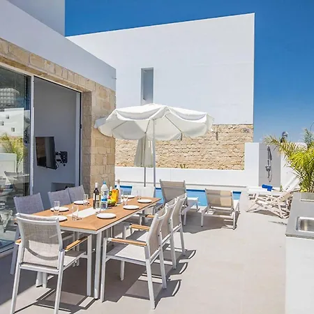 Vie Blue 5 Villa *